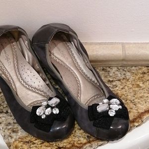 Ladies ballet shoe